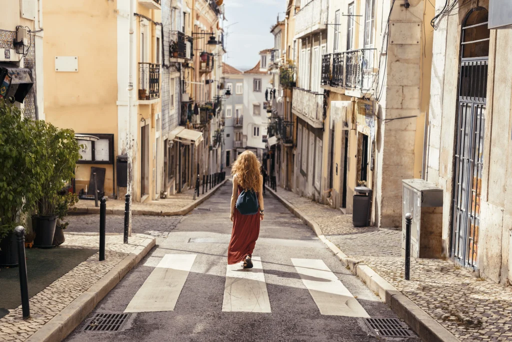 incanto-boutique-suites-mets-athens-street-walk